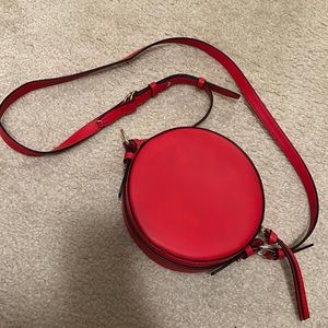 Gap circle crossbody bag